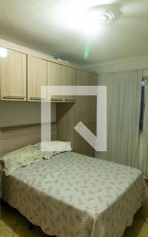 Casa à venda com 210m², 4 quartos e 3 vagas Casa à venda com 210m², 4 quartos e 3 vagasQuarto 1