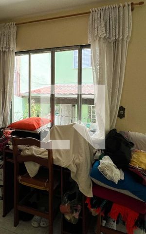 Casa à venda com 160m², 2 quartos e 1 vaga Casa à venda com 160m², 2 quartos e 1 vagaSuite