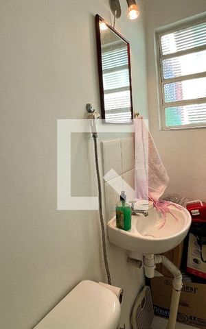 Casa à venda com 160m², 2 quartos e 1 vaga Casa à venda com 160m², 2 quartos e 1 vagaBanheiro da Suíte