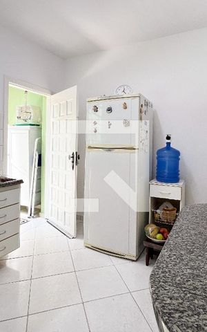 Casa à venda com 160m², 2 quartos e 1 vaga Casa à venda com 160m², 2 quartos e 1 vagaCozinha