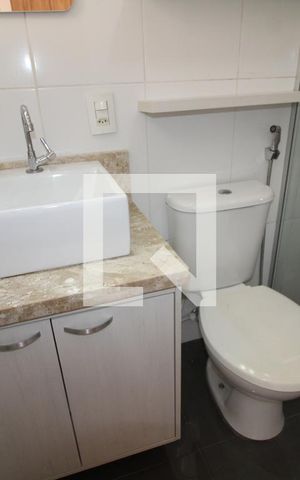 Casa à venda com 60m², 2 quartos e 1 vagaBanheiro da Suíte 1