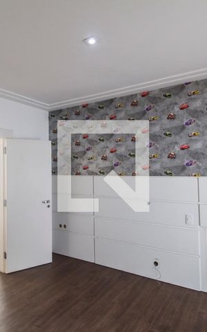 Casa de condomínio à venda com 400m², 4 quartos e 6 vagas Casa de condomínio à venda com 400m², 4 quartos e 6 vagasSuíte 2