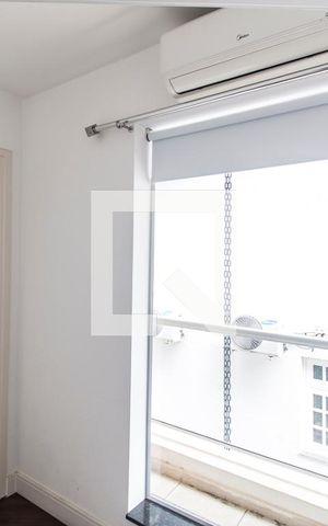 Casa de condomínio à venda com 400m², 4 quartos e 6 vagas Casa de condomínio à venda com 400m², 4 quartos e 6 vagasSuíte 2