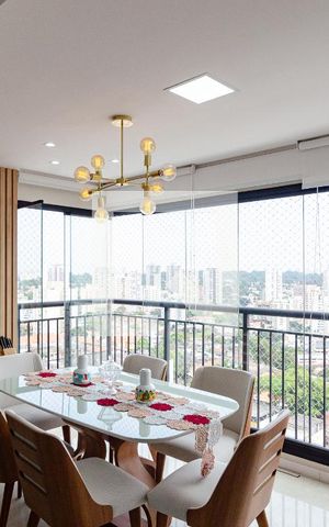 Apartamento à venda com 81m², 2 quartos e 2 vagasVaranda