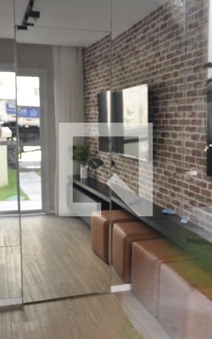 Apartamento à venda com 45m², 2 quartos e 1 vagaÁrea comum