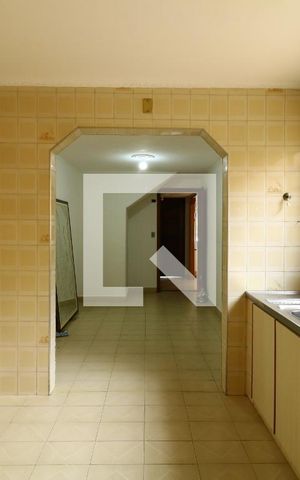Casa à venda com 200m², 3 quartos e 2 vagasCozinha