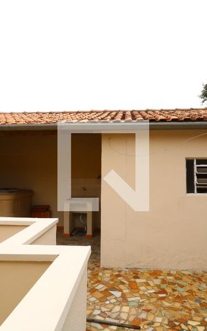 Casa à venda com 200m², 3 quartos e 2 vagasÁrea Social