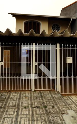 Casa à venda com 200m², 3 quartos e 2 vagasPlaquinha