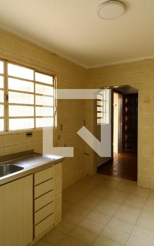 Casa à venda com 200m², 3 quartos e 2 vagasCozinha