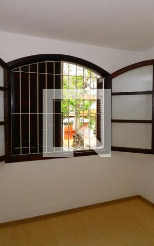 Casa à venda com 200m², 3 quartos e 2 vagasQuarto 3