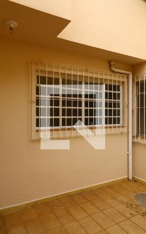 Casa à venda com 200m², 3 quartos e 2 vagasQuintal