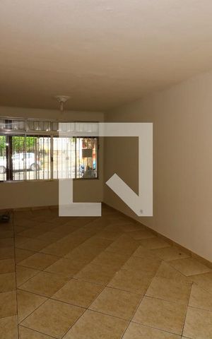 Casa à venda com 200m², 3 quartos e 2 vagasSala de Visitas