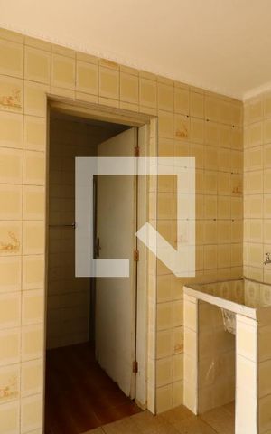 Casa à venda com 200m², 3 quartos e 2 vagasÁrea de Serviço