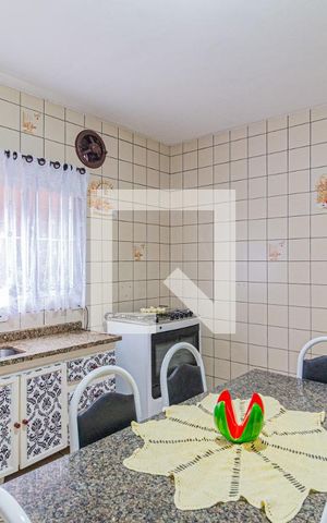 Casa à venda com 200m², 3 quartos e 3 vagasCozinha