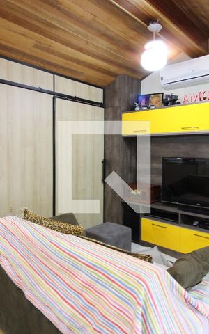 Casa de condomínio à venda com 160m², 3 quartos e 3 vagasSalão 3º