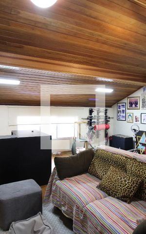 Casa de condomínio à venda com 160m², 3 quartos e 3 vagasSalão 3º
