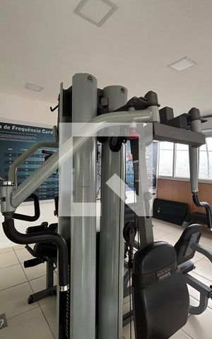 Casa de condomínio à venda com 160m², 3 quartos e 3 vagas Casa de condomínio à venda com 160m², 3 quartos e 3 vagasÁrea comum - Academia