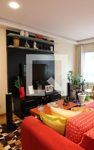 Casa de condomínio à venda com 160m², 3 quartos e 3 vagasSala