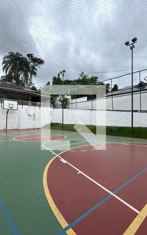 Casa de condomínio à venda com 160m², 3 quartos e 3 vagas Casa de condomínio à venda com 160m², 3 quartos e 3 vagasÁrea Comum - Quadra