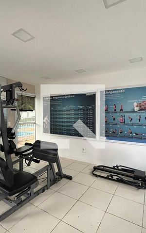 Casa de condomínio à venda com 160m², 3 quartos e 3 vagas Casa de condomínio à venda com 160m², 3 quartos e 3 vagasÁrea comum - Academia
