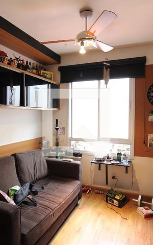 Casa de condomínio à venda com 160m², 3 quartos e 3 vagasQuarto 1