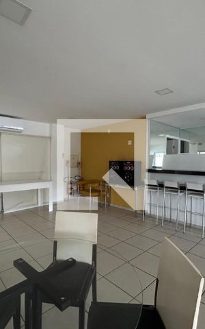 Casa de condomínio à venda com 160m², 3 quartos e 3 vagas Casa de condomínio à venda com 160m², 3 quartos e 3 vagasÁrea comum - Salão de festas