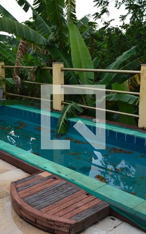 Casa à venda com 350m², 4 quartos e 2 vagasPiscina no terraço da edícula