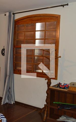 Casa à venda com 350m², 4 quartos e 2 vagasQuarto 2