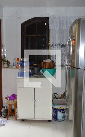 Casa à venda com 350m², 4 quartos e 2 vagasCozinha