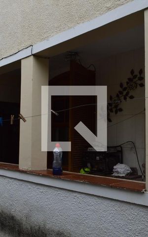 Casa à venda com 350m², 4 quartos e 2 vagasVaranda dos fundos