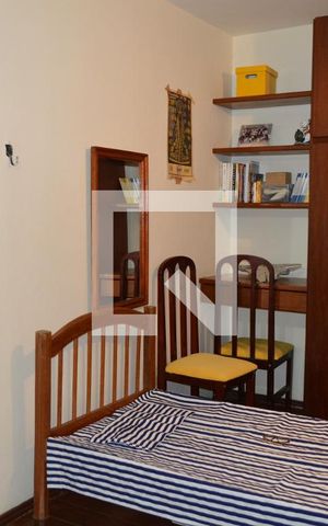 Casa à venda com 350m², 4 quartos e 2 vagasQuarto 2