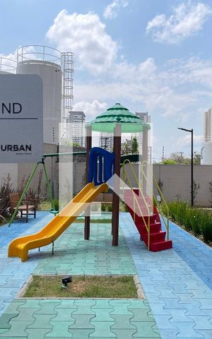 Apartamento à venda com 29m², 1 quarto e sem vaga Apartamento à venda com 29m², 1 quarto e sem vagaÁrea comum - Playground