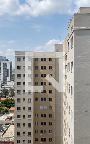 Apartamento à venda com 29m², 1 quarto e sem vaga Apartamento à venda com 29m², 1 quarto e sem vagaSala - Vista