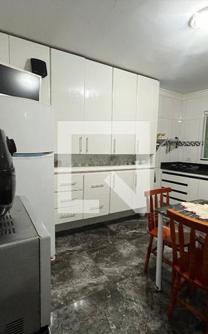 Casa para alugar com 152m², 3 quartos e 2 vagasCozinha