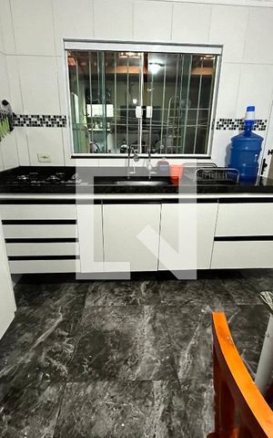 Casa para alugar com 152m², 3 quartos e 2 vagasCozinha