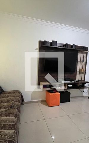 Casa para alugar com 152m², 3 quartos e 2 vagasSala
