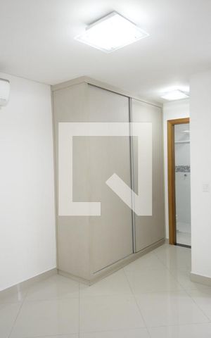 Casa à venda com 158m², 3 quartos e 3 vagasSuíte 2