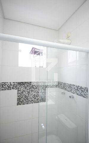 Casa à venda com 158m², 3 quartos e 3 vagasSuíte 1