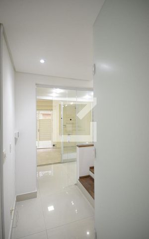 Casa à venda com 158m², 3 quartos e 3 vagasCorredor