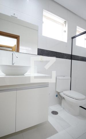 Casa à venda com 158m², 3 quartos e 3 vagasSuíte 3