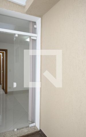 Casa à venda com 158m², 3 quartos e 3 vagasSuíte 2