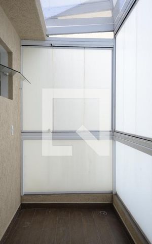 Casa à venda com 158m², 3 quartos e 3 vagasSuíte 2