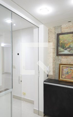 Casa à venda com 158m², 3 quartos e 3 vagasSala