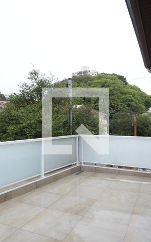 Casa à venda com 158m², 3 quartos e 3 vagasSuíte 3