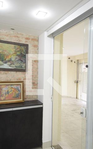 Casa à venda com 158m², 3 quartos e 3 vagasSala