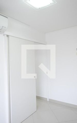 Casa à venda com 158m², 3 quartos e 3 vagasSuíte 1