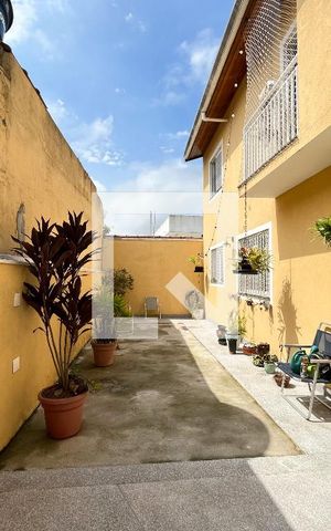 Casa de condomínio à venda com 68m², 2 quartos e 2 vagas Casa de condomínio à venda com 68m², 2 quartos e 2 vagasÁrea comum
