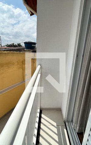 Casa de condomínio à venda com 68m², 2 quartos e 2 vagas Casa de condomínio à venda com 68m², 2 quartos e 2 vagasVaranda da suíte 1