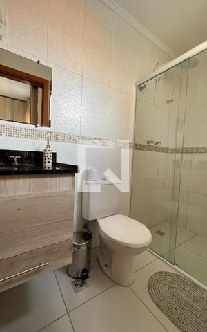 Casa de condomínio à venda com 68m², 2 quartos e 2 vagas Casa de condomínio à venda com 68m², 2 quartos e 2 vagasBanheiro da Suíte 2