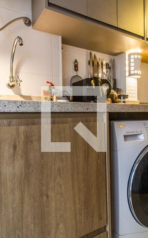 Apartamento à venda com 70m², 2 quartos e 1 vaga Apartamento à venda com 70m², 2 quartos e 1 vagaÁrea de Serviço